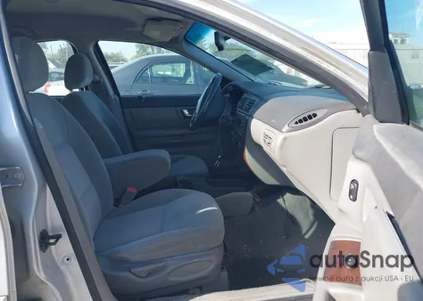 2003 Mercury Sable Gs from USA, damaged, VIN 1MEFM58U43A610466